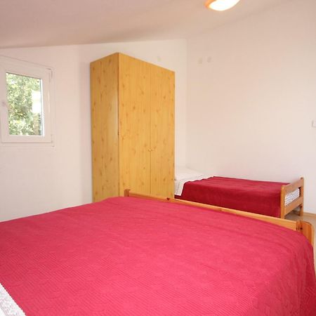 Apartments With A Parking Space Zavala, Hvar - 8912 Phòng bức ảnh